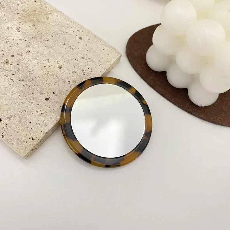 Jednoduché acetát malé okrúhle zrkadlo malé zrkadlo Zebra Makeup Mirkor prenosné Mini Round Mirror Mirror Cestovné doplnky