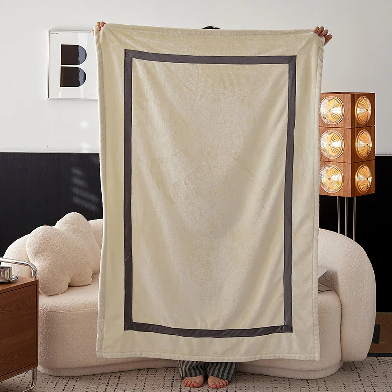Jednoduché svetlo luxusné fleece prikrývka čistá farba štvorcová prikrývka Warm Fluffy Throw Dride pre domácu pohovku gauč kemping cestovanie