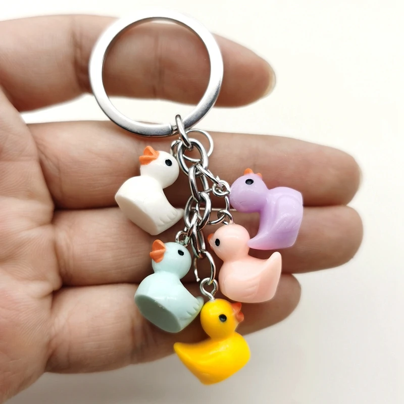 Jednoduchý dizajn päť mini žltý kačica Keychain pre ženy Men Men Creative Resin Ducks Prestup