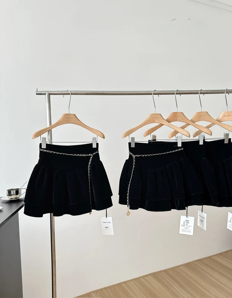 Jeseň/zima Hepburn Retro Velvet Čierna sukňa pre ženy Sladké dievča Príležitostné volák vysoký pás