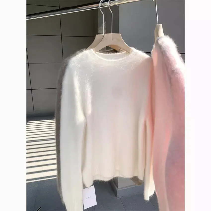 Jeseň zima mäkká hustá imitácia Mink voľné pullovy elegantné módne ženy okrúhly golier s dlhým rukávom Mohair pletený biely sveter