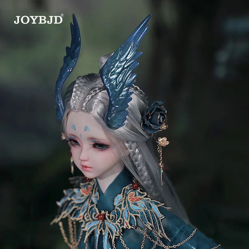 Joybjd BJD Dolls 1/4 Chihiro Klasika hôr a rieky výšivka Hanfu Orient Doll s krídlami Hračky pre bábiky