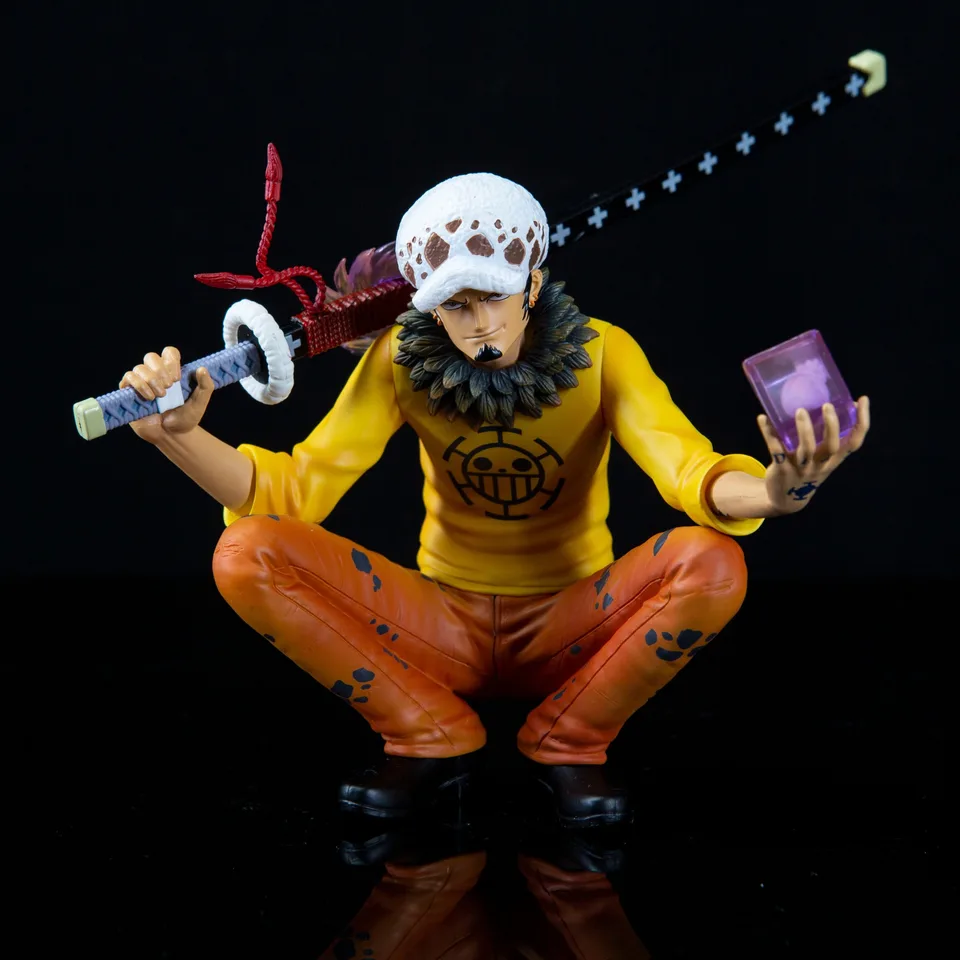 Karikatúra anime jeden kus Trafalgar D Water Law Action figúrka Squatting Take Nôž PVC manga socha figurína zberateľná modelka hračky