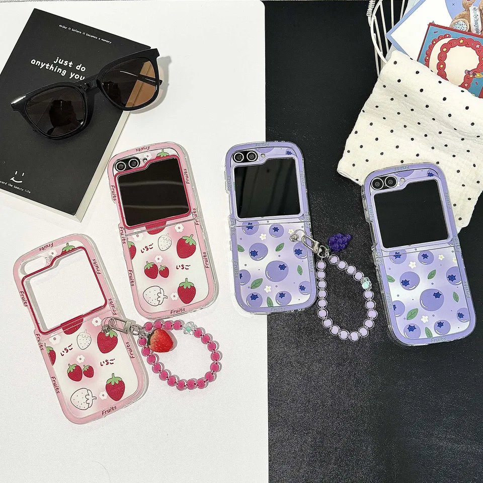 Kartoon čučoriedkové jahodové puzdro pre Samsung Galaxy Z Flip6 4 3 Tvrdý kryt pre Zflip3 Zflip4 Zflip5 Solid Shell Držiak
