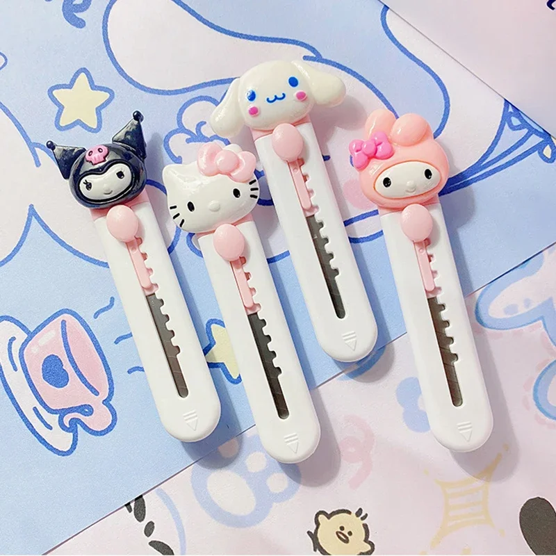 Kawaii Cartoon Animal Stationery Nôž DIY MINI MINICKÁ VLASTNÍKA Skladacie vrecko Noža Pero Pero Otvárací nôž