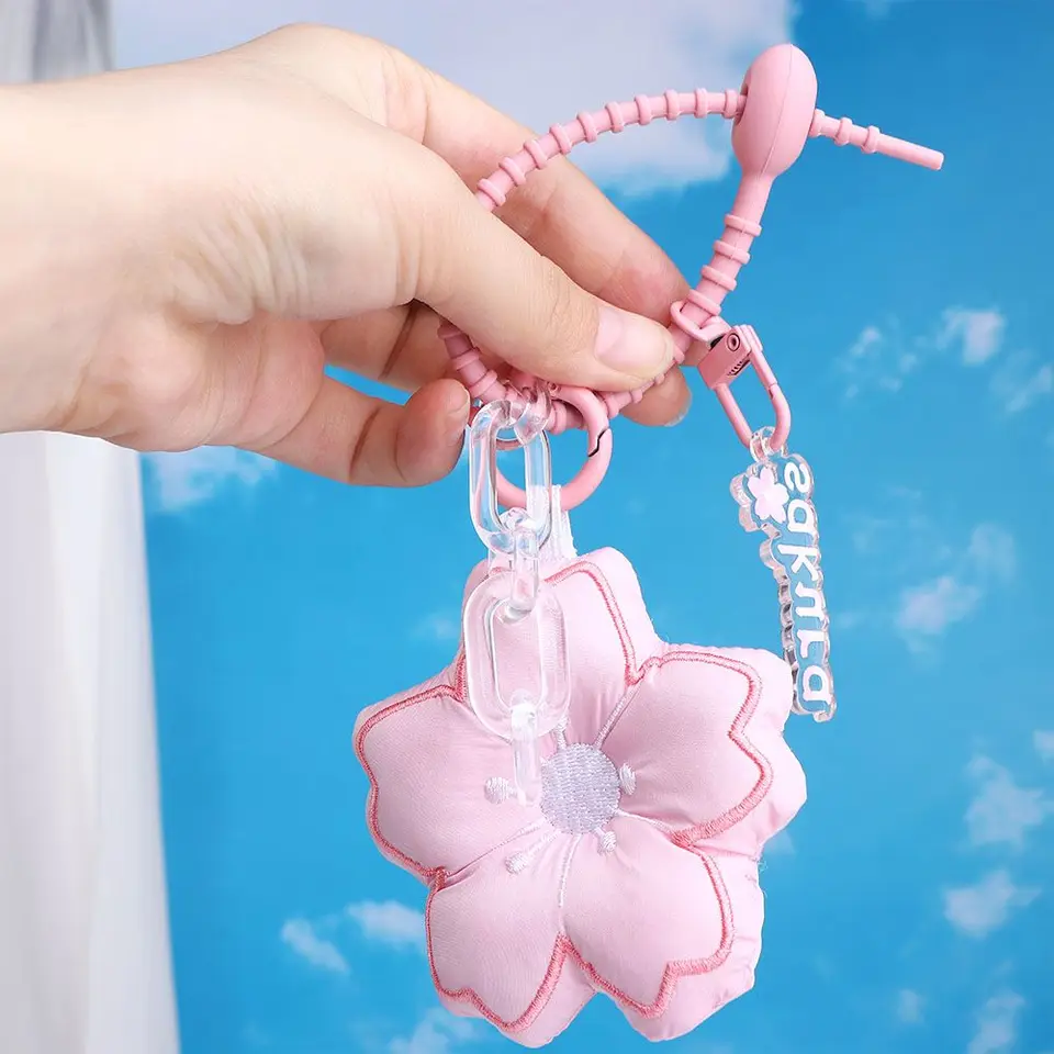 Kawaii mäkká látka ručne vyrobená dievčenská darček ružový kvetinový kľúče batohový doplnok