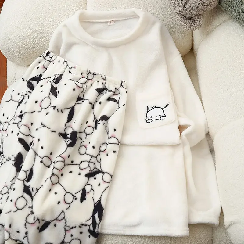 Kawaii Sanrio Pochacco Cartoon Japanese veci Pyžamy Žena flanel Zima Nová plus zahustená zamatová sladká narodeninová darček