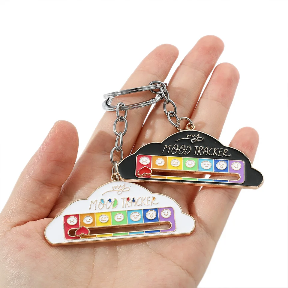 Keychain posúva moje sociálne batériu Tvar cloudu Kľúčenka Kľúčenka Klávesová interaktívna nálada Výraz kreatívny kľúčový reťazec pre ženy mužov roztomilý