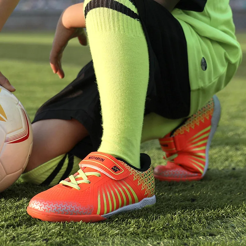 Kids Indoor Football Shople Society Cleats Profesionálne futbalové topánky deti Rýchle futbalové ihrisko Boots Boy Sneaker Training