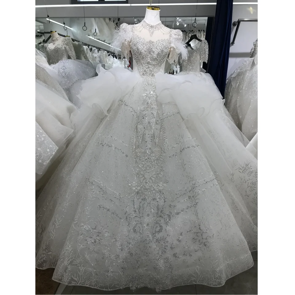 Kisswhite Xlove Collection Prispôsobené 15 dňy dokončené perly pre ťažké korálky guľky trblietky V krk princezná Big Train Svadobné šaty