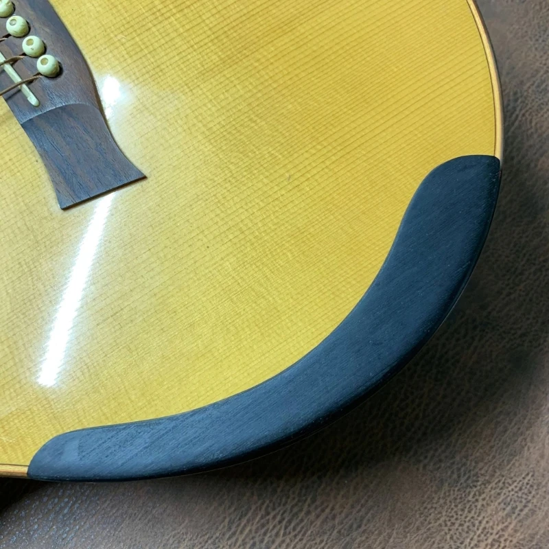 Klasické folklórne akustické gitarové lakťové lakťové lakťové lakťové lakol