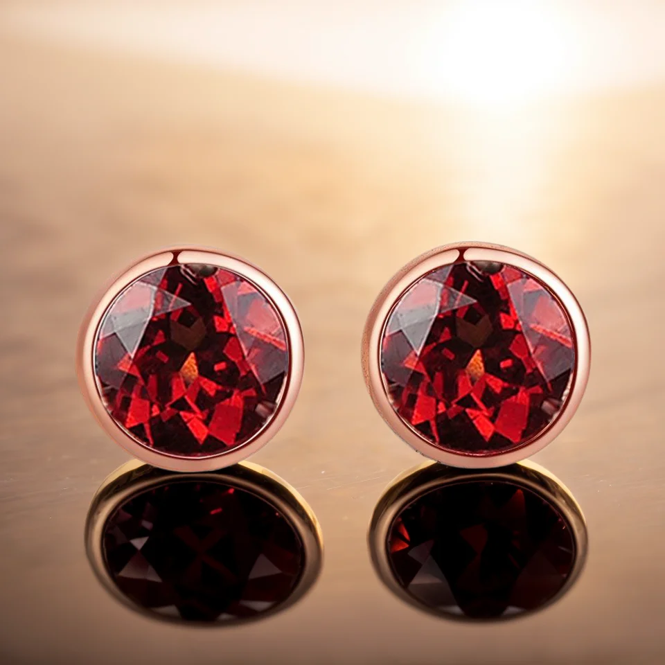 Klasické jemné šperky 5 mm 1ct 100% prírodné červené červené okrúhle drahokamy 925 Sterling Silver Jewelry Stud náušnice výročie darček