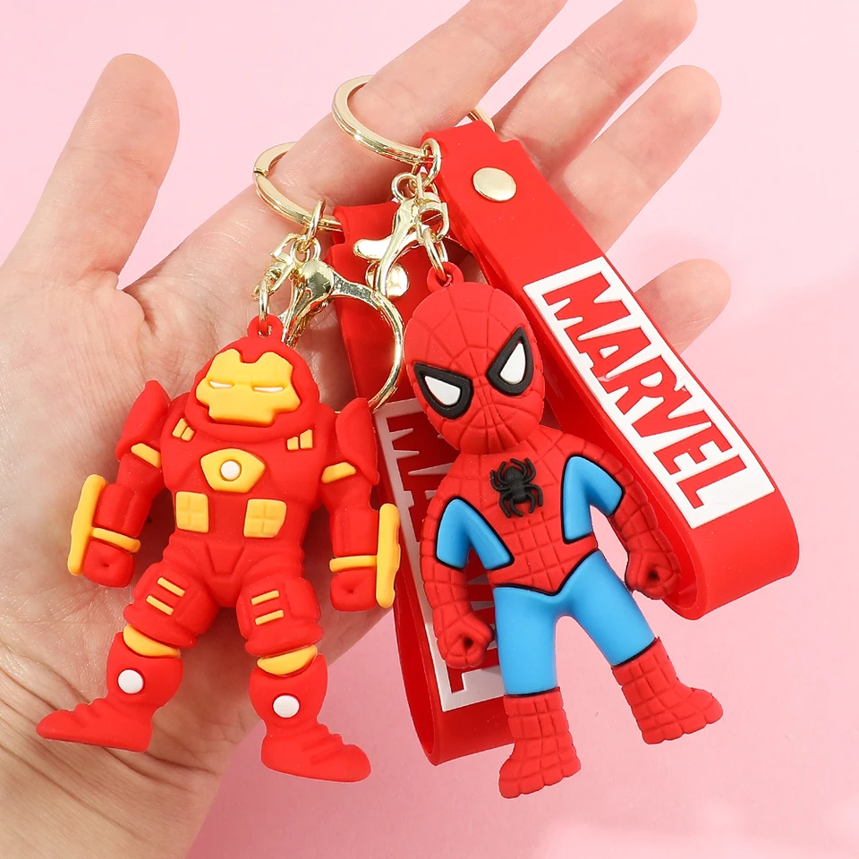 Klasický pavúk Man Annihilation Iron Man Doll Car Keychain Prívesok ozdobný nočný trh Veľkoobchod