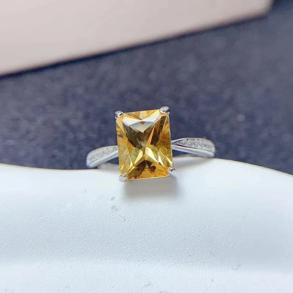 Klasický zásnubný prsteň pre dámu 7*9 mm 2Ct VVS Grade Prírodný citrinový prsteň s 3 vrstvami 18k Gold Plating Birthday Darček pre ženu
