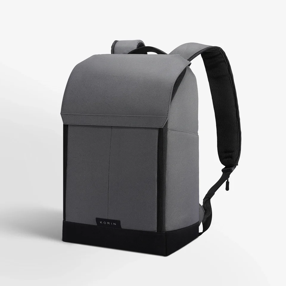 Korin HIPACK LITE proti krádeži batohu pre mužov Ženy 16-palcový laptop a 11-palcový tablet Magnetic Open 90 ° stojan USB-C Nabíjanie/ TSA LOCK