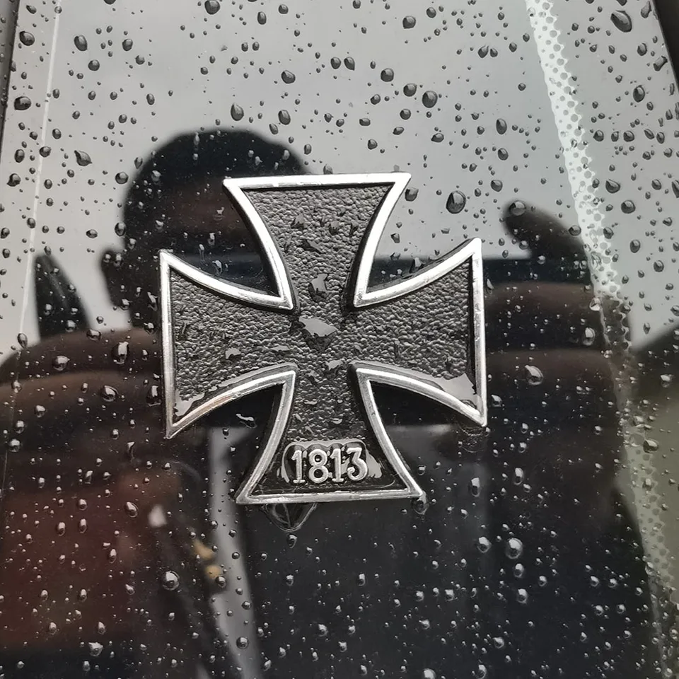 Kovový chrómový chróm Nemecko 1813 Malta cnosť symbol medailu krížový znak Motocykel stylingové nálepky odznaky nálepky