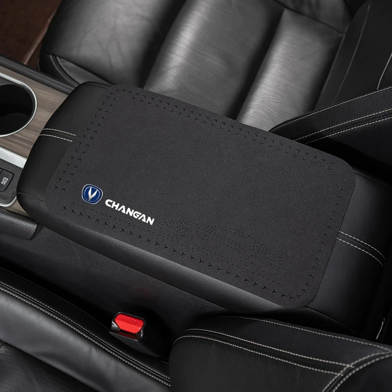 Kožené auto stredné lakťové opierky makroštátne konzoly Rast Arm Rast Mat Interiér pre Changan CS95 CX70 CS55 Filter CS85 CS35 Auto interiér