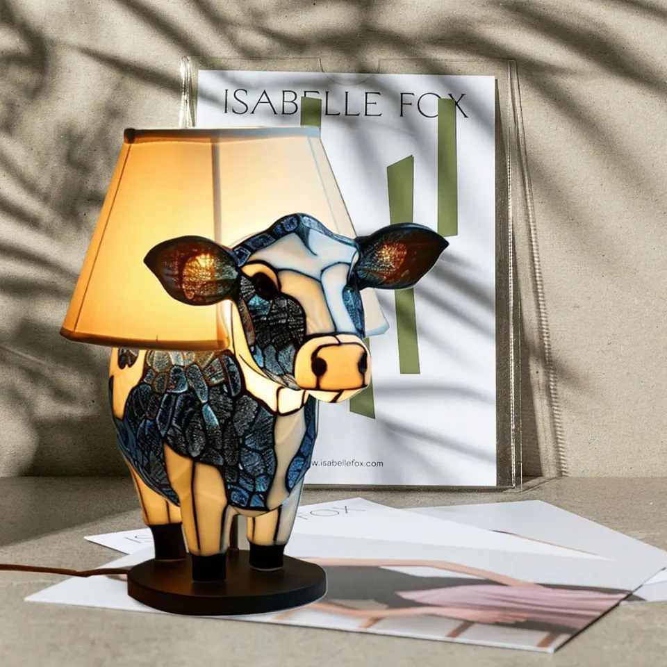 Kravská stolová lampa Ozdobenie zvierat