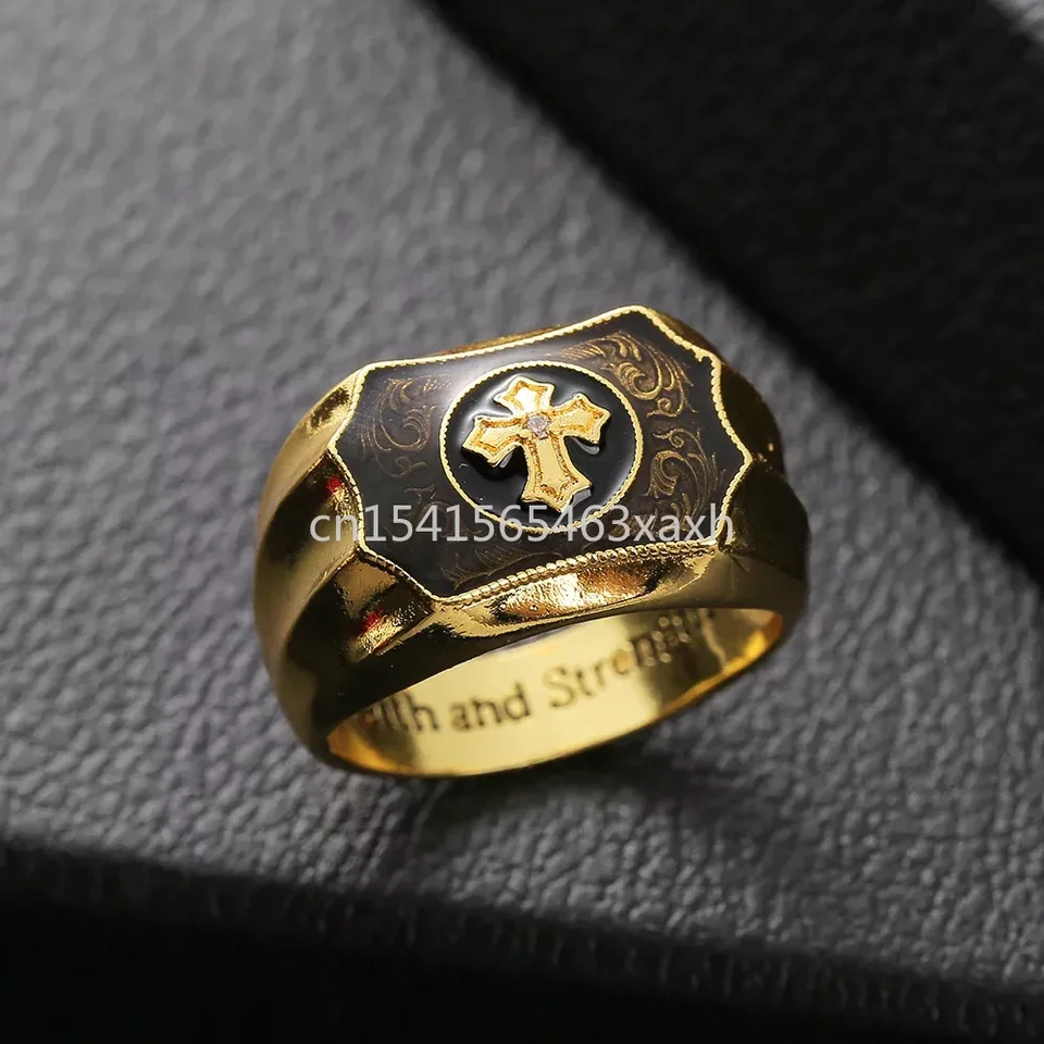 Kreatívna zlatá farba umelý čierny onyx kríž viera a silový prsteň pre mužov party Charm Gift Wholesale