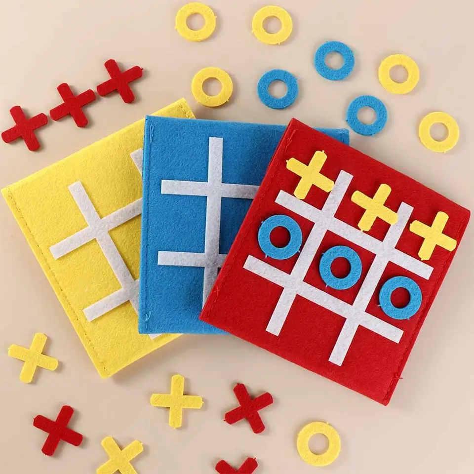 Kreatívne prenosné hračky hračiek pre hračky pre deti skoré vzdelávanie Tic-Tac-Toe Mini Circle Cross Chess Game Hračky
