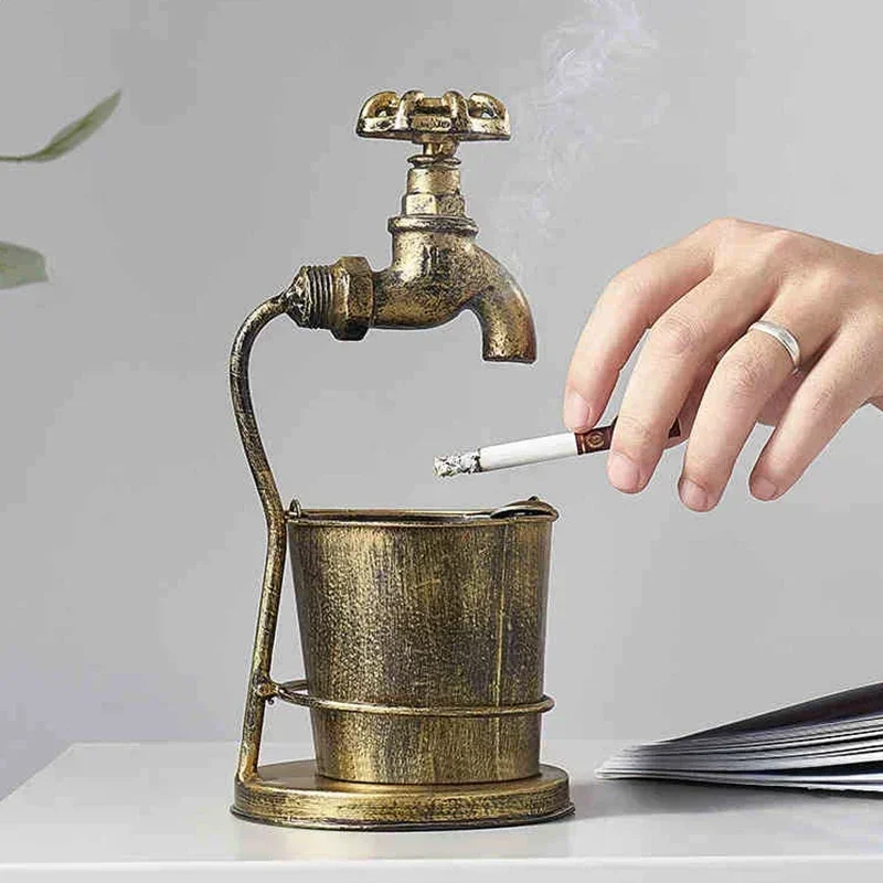 Kreačný cigarový popolník pre domácu cigaretu popolníka Darček priateľ Bar fajčiaci dymové doplnky stôl popolček bong na fajčenie