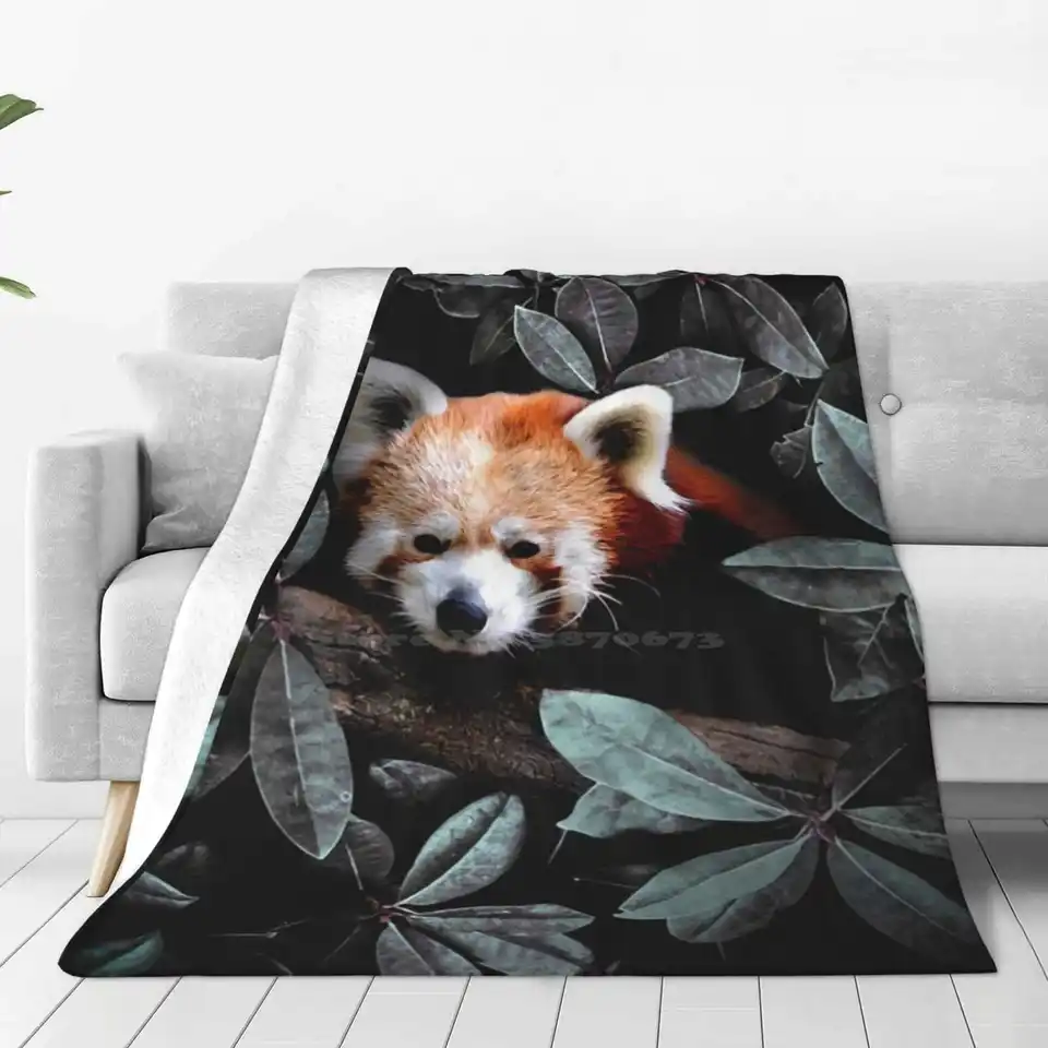 Kreačný dizajn úkrytu pohodlný teplý flanel prikrývka červená panda líška medveď zvieracie lesné lesy lesné listy Zelená záhrada Zem