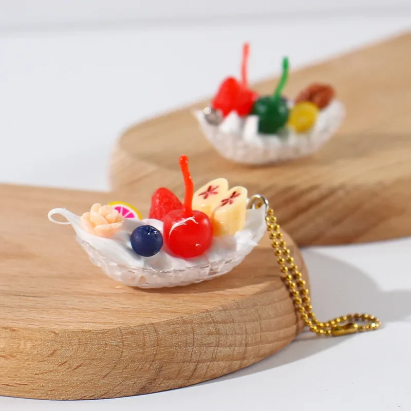 Krémová zmrzlina Keychain Kreatívna simulácia Mini dezert mliečny kokshake s jedlom Model auta s taškom na telefón prívesok darčekové ozdoby llaveros