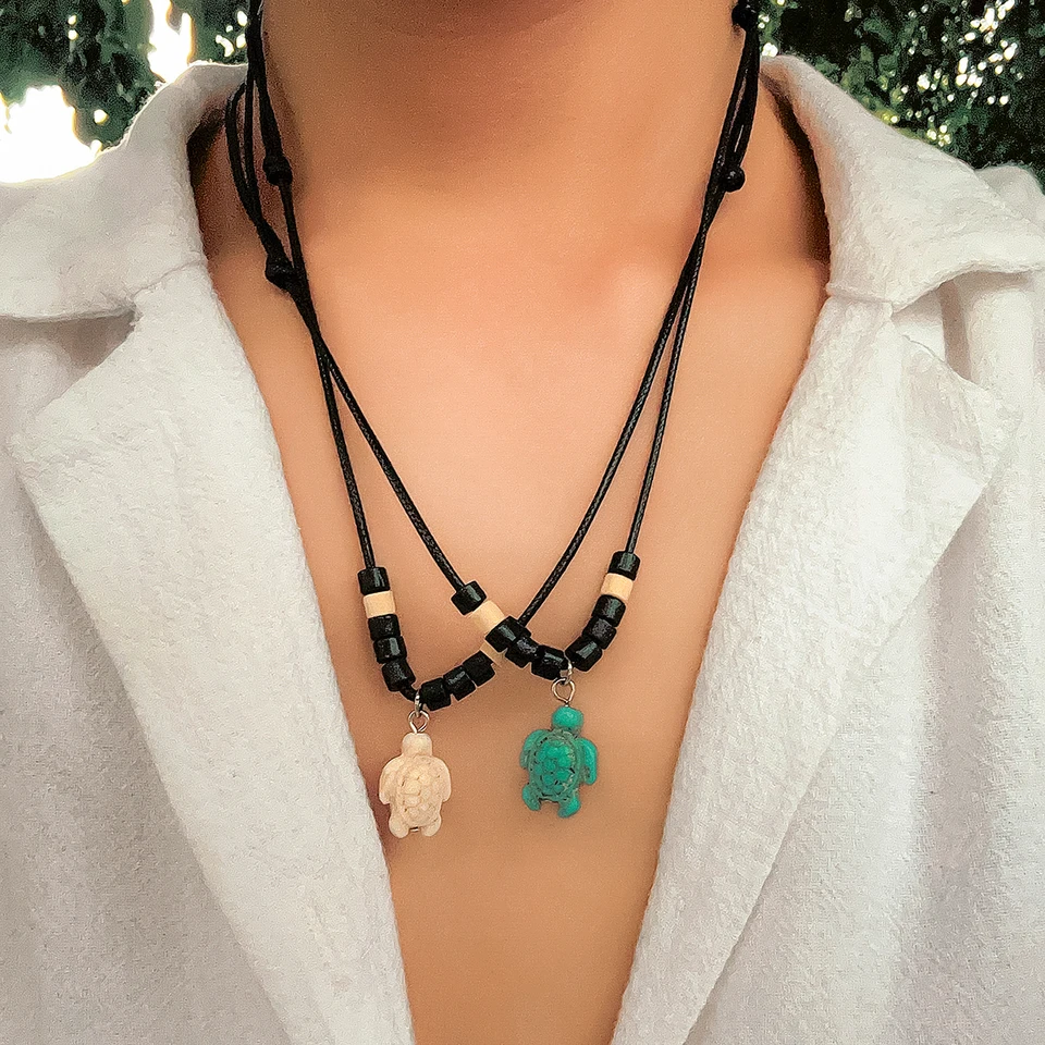 Kunjoe 2pcs/set Vintage Turtle prívesok drevené korálky náhrdelník pre mužov jednoduchý čierny kožený vosk vlákno Choker Náhrdelník Party Darček