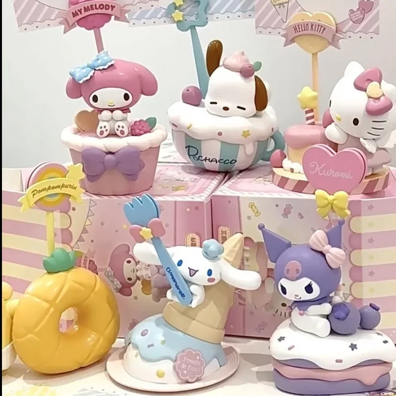 Kuromi melody Hello Kitty Sanrio Dessert Series Series Blind Box Desktop Handmade Girl Heart Srdce roztomilý slepý box Darčekový model prekvapenie