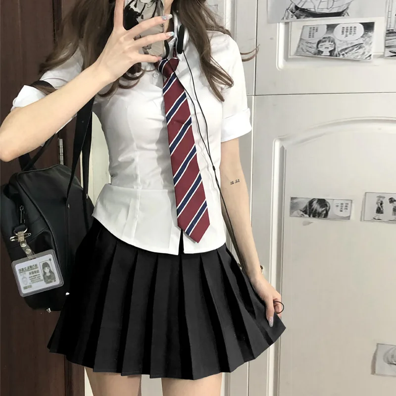 Kórejská móda 2025 Nová jar/leto Sexy dievča s krátkym rukávom Preppy Style Slim JK Bandage Dámska blúzka Blúzka Tops