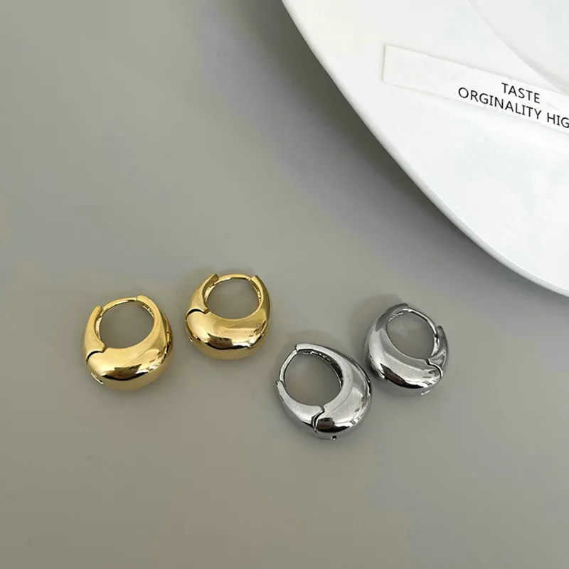 Kórejské módne náušnice okrúhle okruh obruče pre ženy Smooth Metal Drop náušnice 2024