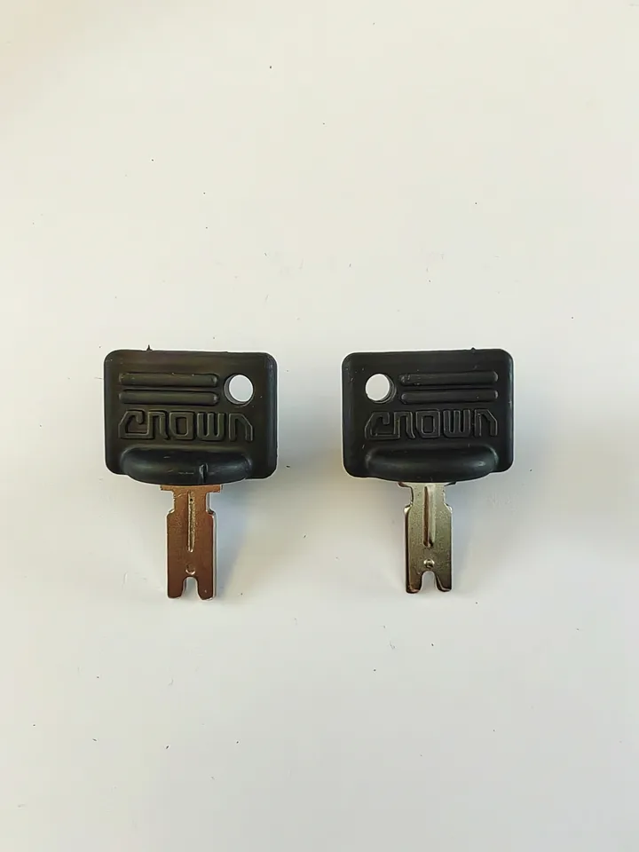 Kľúč zapaľovania 2pcs 107151-002