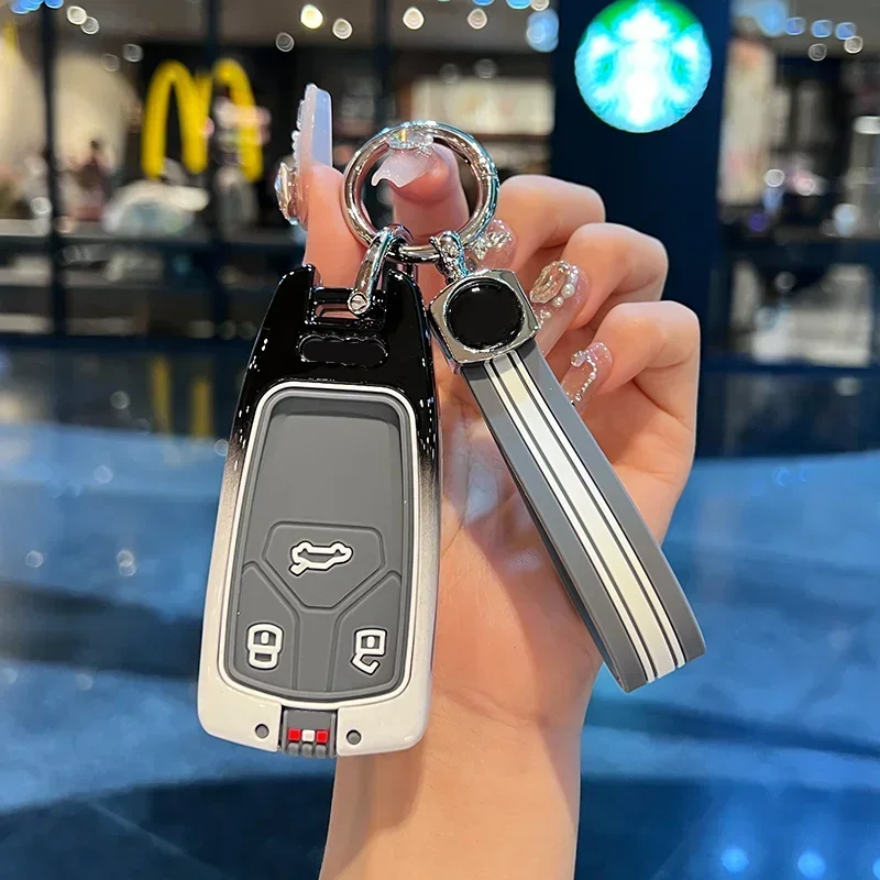 Kľúčové puzdro na zliatinu zliatiny Zinc pre Audi A4 B9 Q5 Q7 TT TTS 8S 2016 2017 Automobilové príslušenstvo Kľúč na diaľkové ovládanie