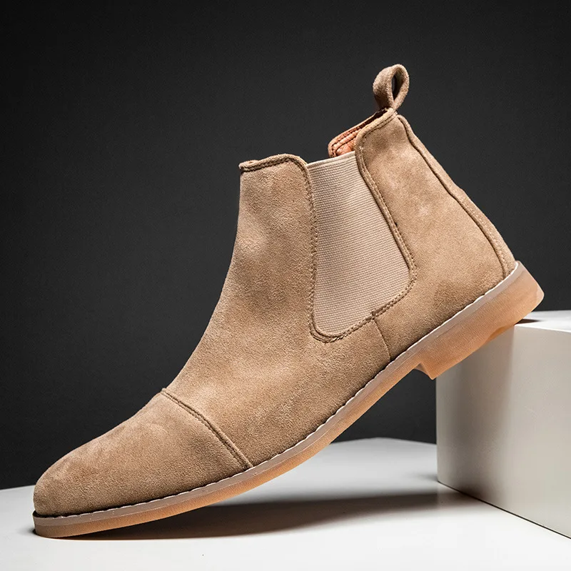Lacná móda žltá chelsea topánky Men špicaté pohodlie šaty topánky Muži vkĺzli na pánske semišové kožené topánky Zapatos hombre neformálne