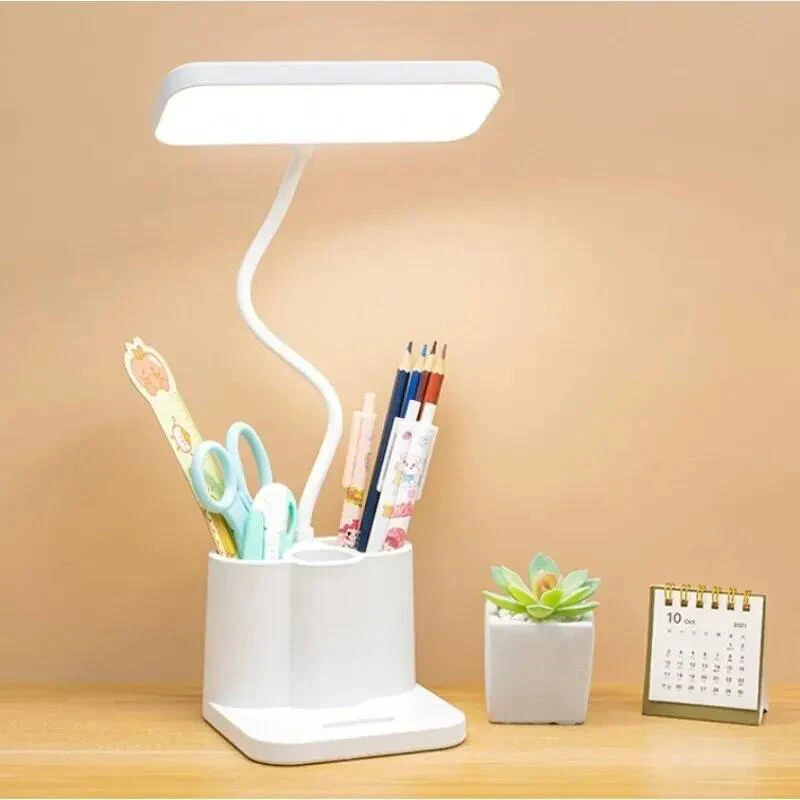 LED dióda na ochranu očí stolová lampa na štúdium internátu stola USB napájaná malá stolová lampa spálne na postele Čítanie lampy