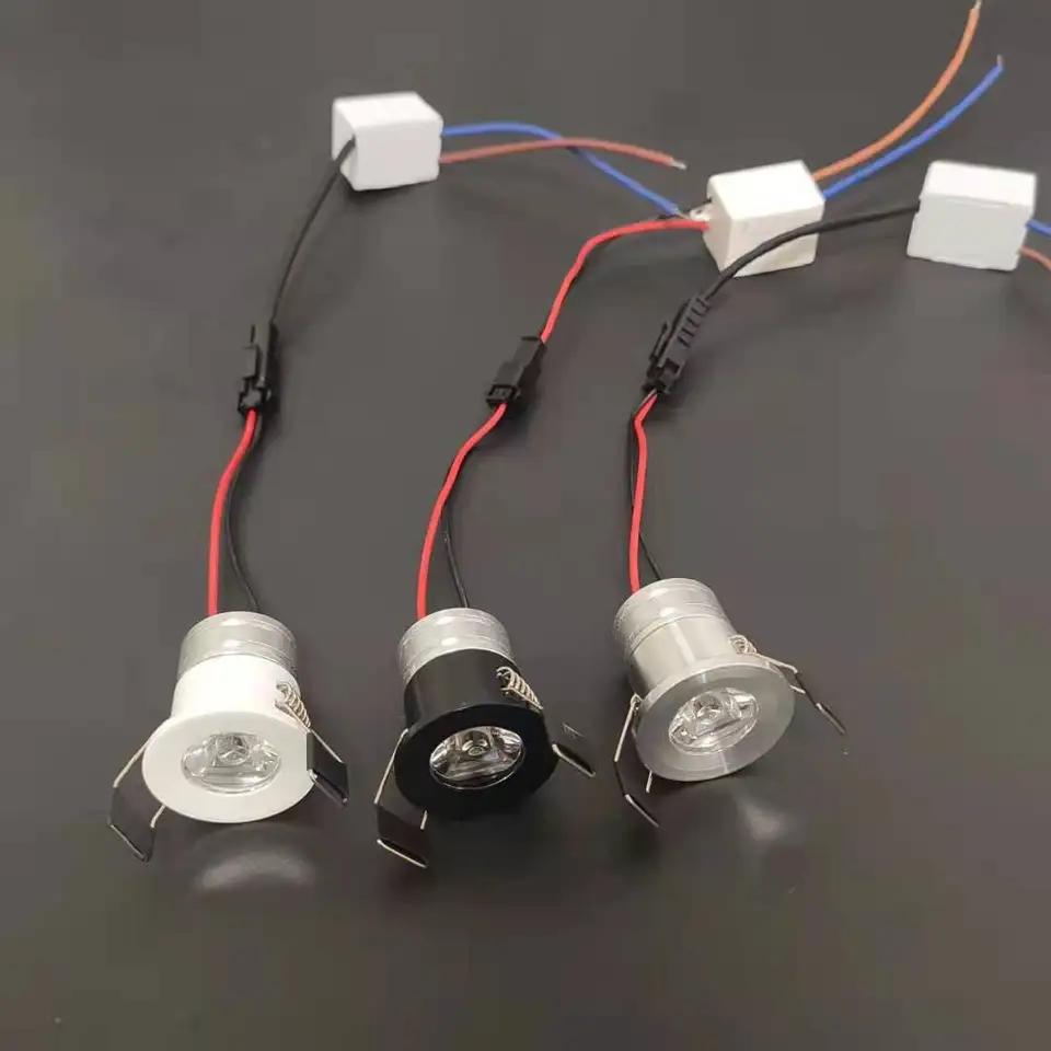 LED Mini Downlight Under Cabinet Spot Light 3W pre stropnú zapustenú lampu AC85-265V Stlmiteľné dole dole s vodičom 31 mm