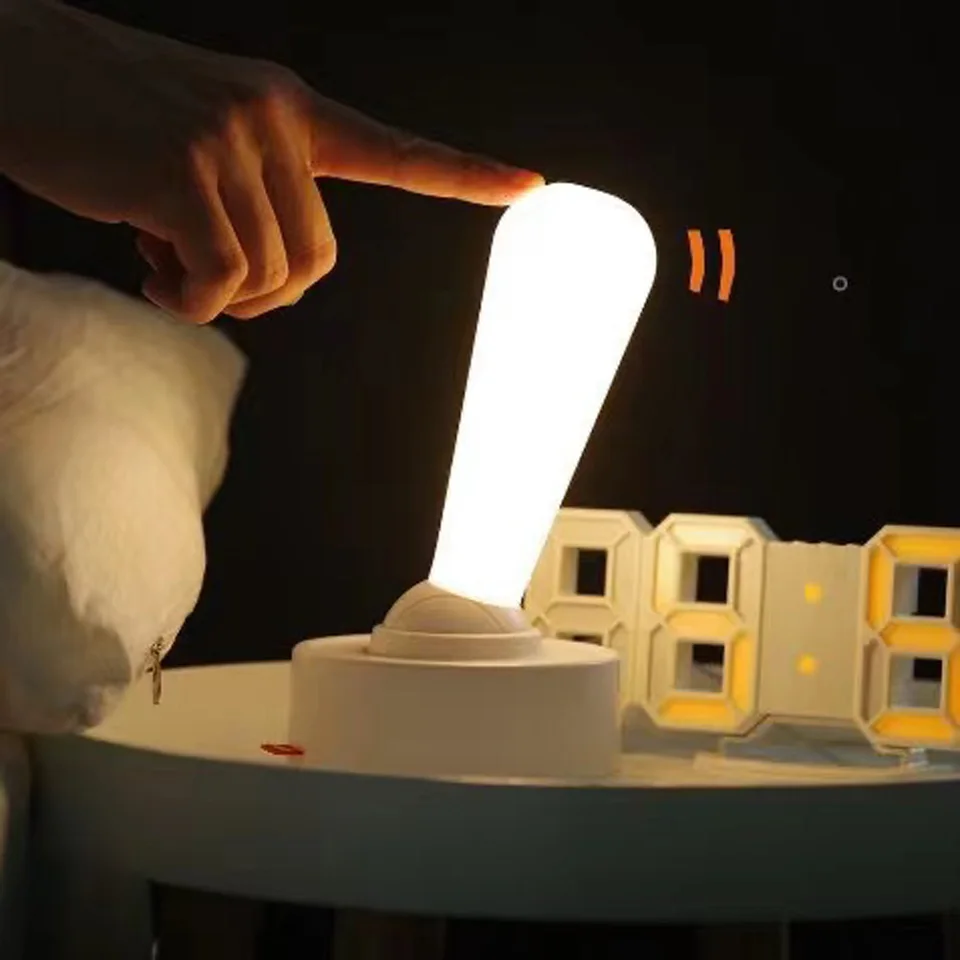 LED prepínací prepínač Nightlight Desktop Desk stop lampa kreatívna spálňa nočná lampa skrinka lampa obývacia izba USB osobnosť dekorácia