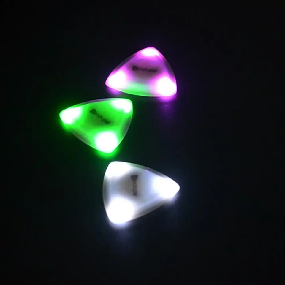 LED žiariace gitarové vyberanie plastovej gitarovej gitary Luminous Pick Struny Stringed Instrument GLEAGING PLECTRUM