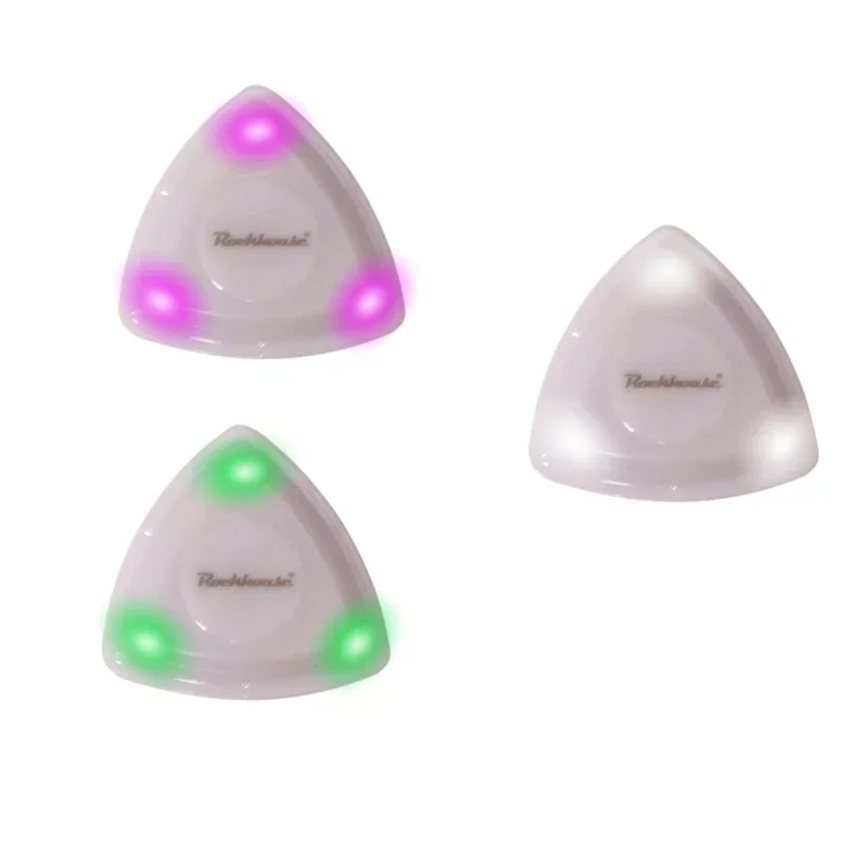 LED žiarivé výbery osobnosť Guitar Picks Akustic Guitar Electric Guitar Picks biele, zelené a fialové trojfarebné svetlo