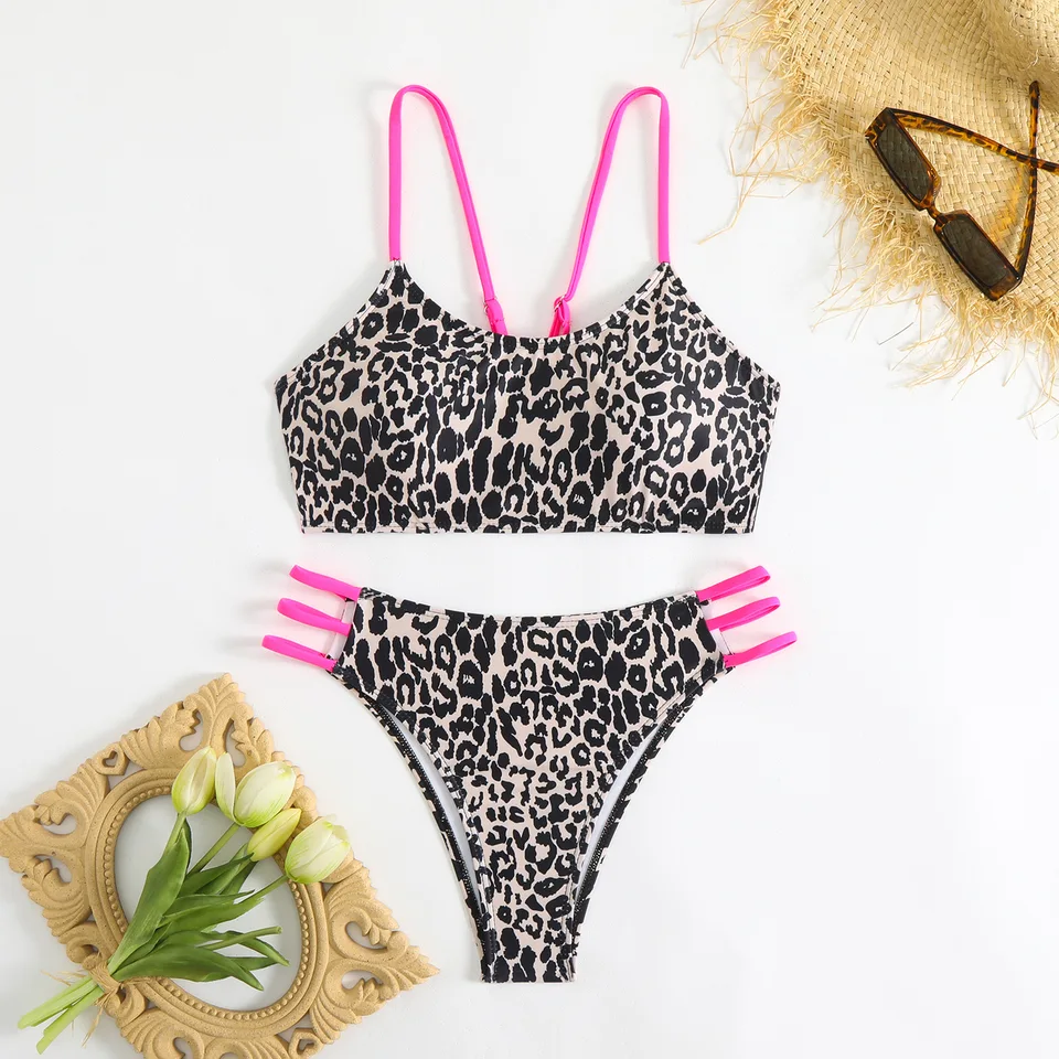 Leopardské bikiny THOG BIKINY SEXY VYKONÁVAJTE Brazílske mikro biquini plavky dva kusy plavky ženy 2025 plavky na plážové oblečenie plážové oblečenie