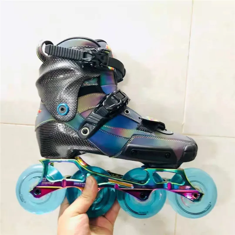 Lesk osvetľovacie uhlíkové vlákno 4 kolesá FSK Inline korčule topánky s hyper rockerovaným korčuľovým rámom slalomový posúva