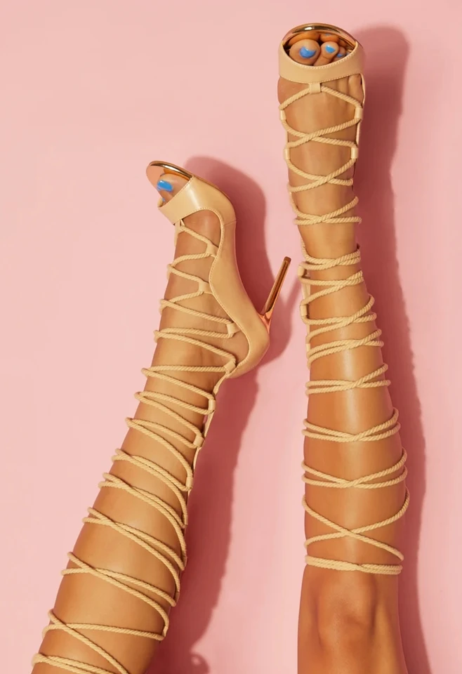 Letná sestito žena sexy dámy peep špičky vysoké podpätky koleno vysoké topánky 44 lanových krížových výrezov gladiátorov sandále topánky