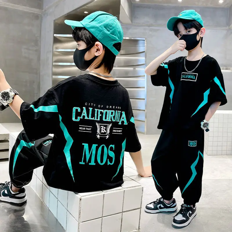 Letné chlapci bavlnené abecedy bleskové tričká Tops+Sufant School Kids Deti 2pcs Tracksuit Child Rogger Outfit Set 5-14 rokov