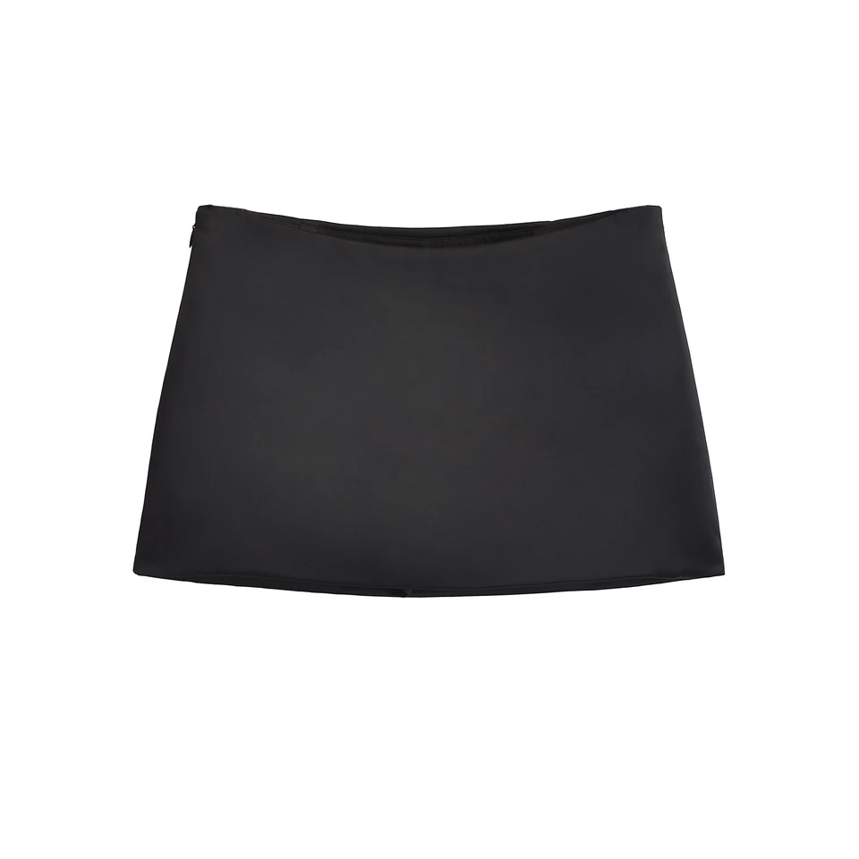 Letné čierne mini sukne Ženy Elegantné Sliky saténové sukne Low Rise Zipper Summer Bodycon krátke sukne Party