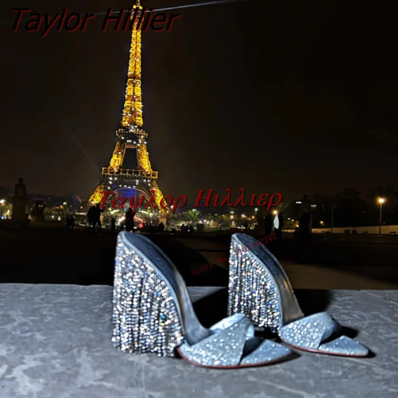 Leto Nové taselské kamienky s vysokým obsahom podpätkov špicaté špičky na špičke Stiletto Black Sandals Fashion Sexy Party Banquet Runway Shoes 46