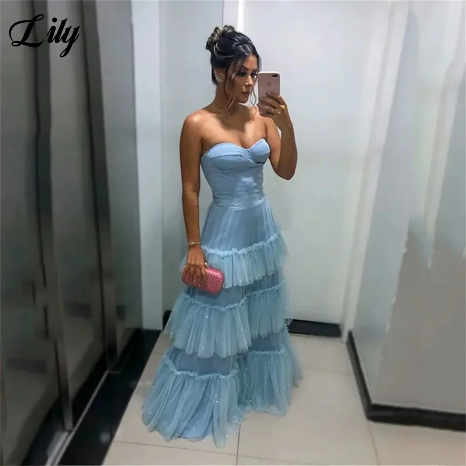 Lily Light Blue Prom Dress Sweetheart Party Dress odstupňovaná vrstva Net Nočné šaty bez rukávov Svadobné šaty ерерние платья платья