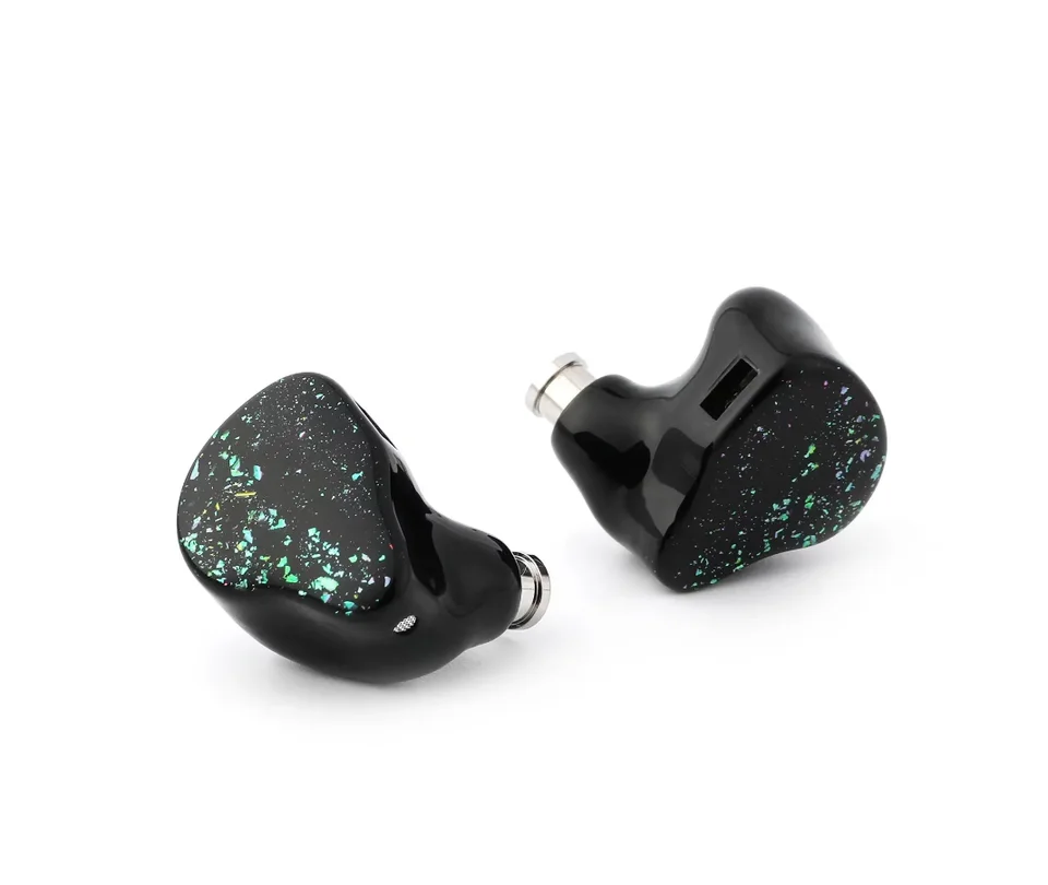 Linsoul X HBB Jupiter 4st + 6BA + 1DD Tribrid IEM poháňaný slúchadlami Ziigaat Hifi