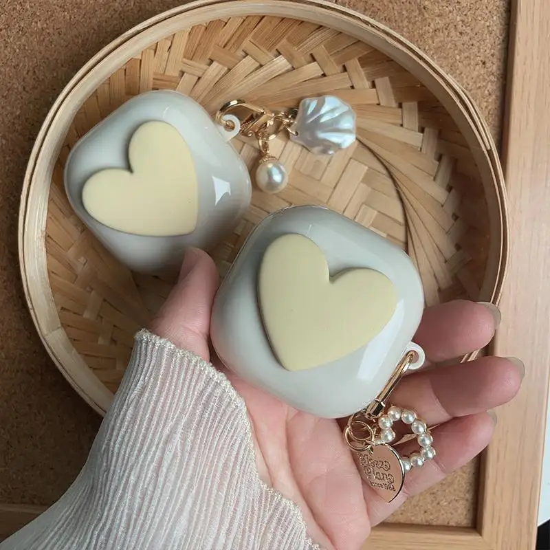 Love Heart Eaphone puzdro pre Samsung Galaxy Buds Live / Buds Pro / Buds 2 Pro / Buds 2 Protect Cover TPU s háčikom