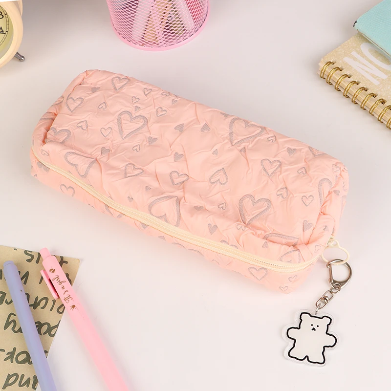 Love Heart Pink Pase Case Sladka jednoduchá veľká kapacita skladovacia taška Kozmetická taška na make -up tašku Školské kancelárske potreby