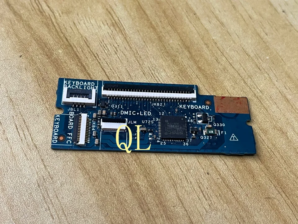 LS-E332P používaný pre Dell XPS 15 9550 9560 Klávesový panel 0CGN79100% Testované